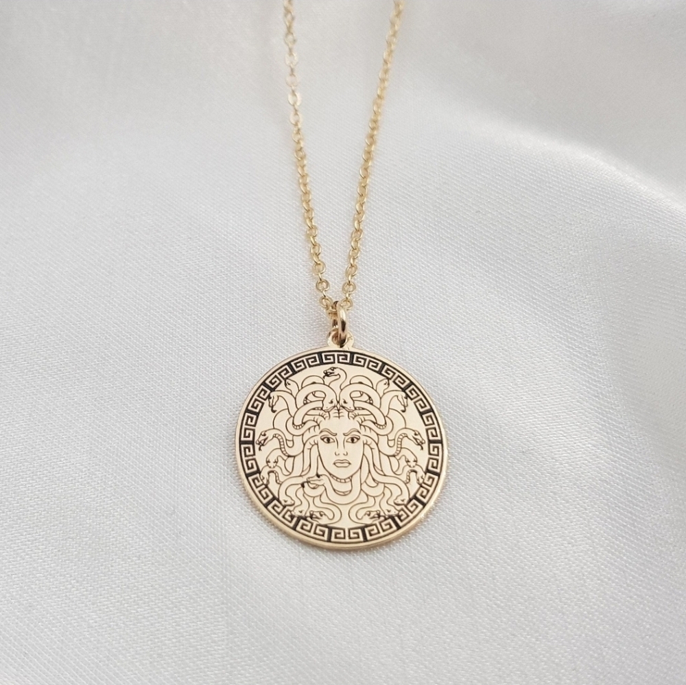 Medusa Necklace Ancient Greek Mythology Pendant Gold Plated 18 Inches